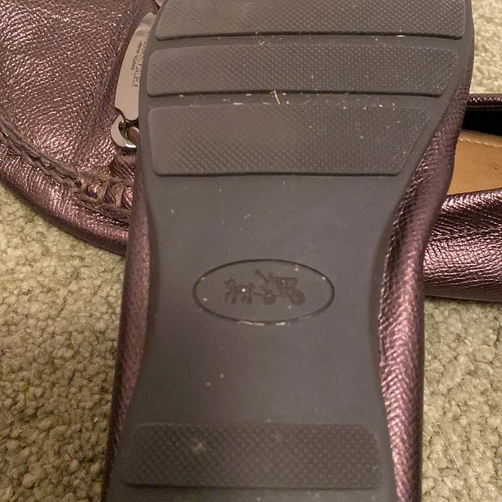 Gently Worn Women’s Size 8B Coach Loafer With Horse Bit - Picture 13 of 13